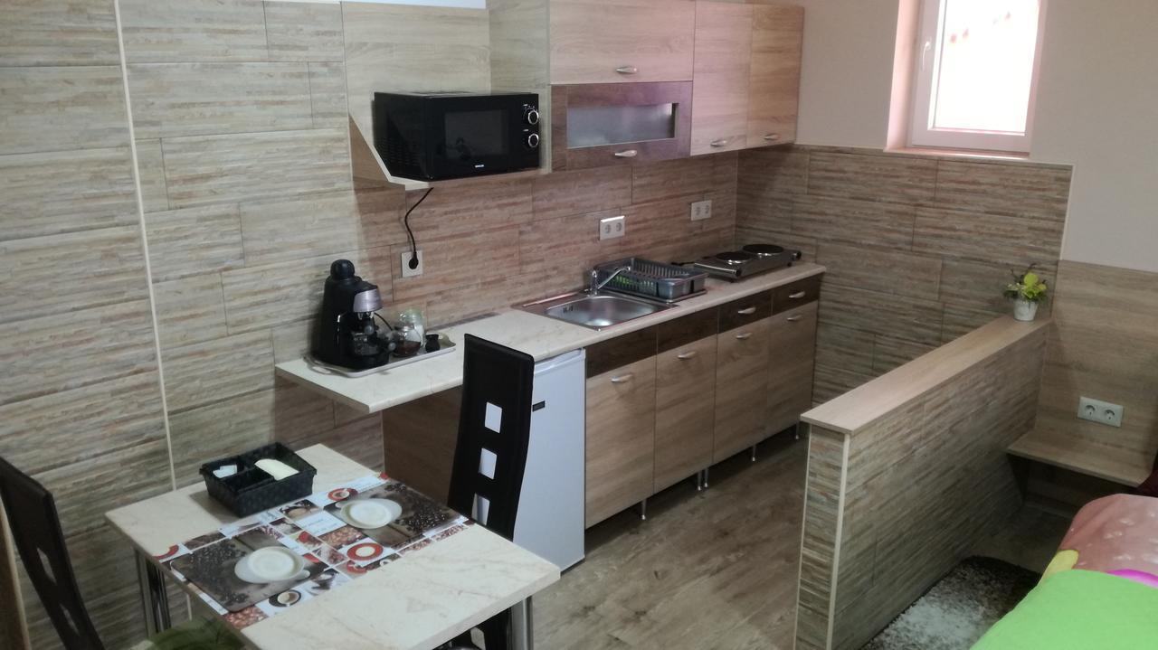 דירות Mosonmagyaróvár Keri Vendeghaz מראה חיצוני תמונה