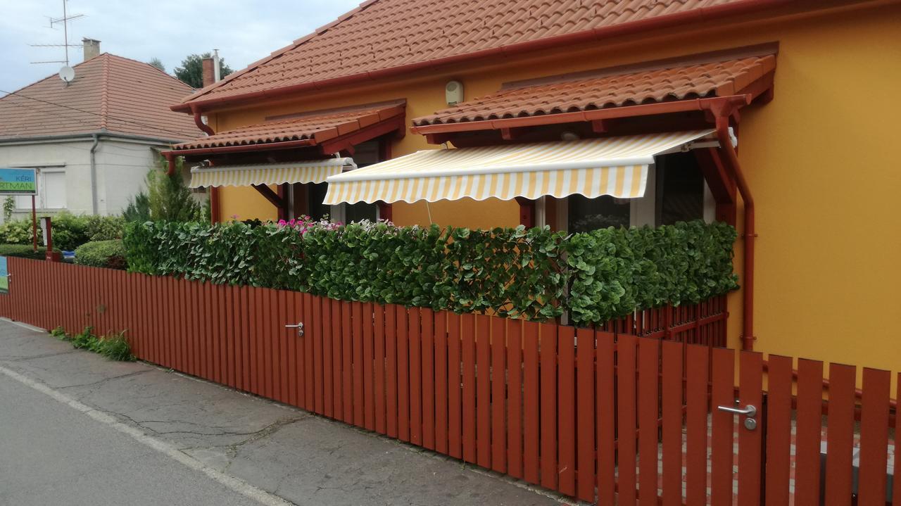 דירות Mosonmagyaróvár Keri Vendeghaz מראה חיצוני תמונה